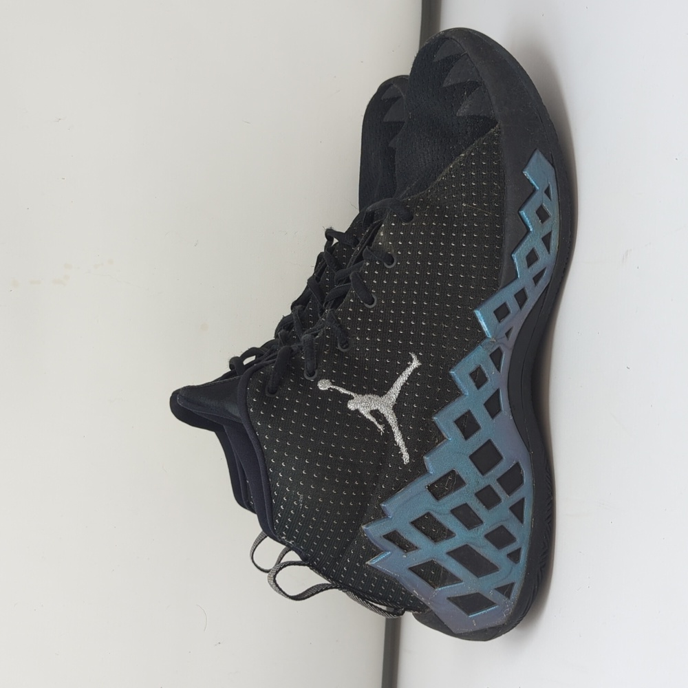 Jordan Team Diamond Mid size 13